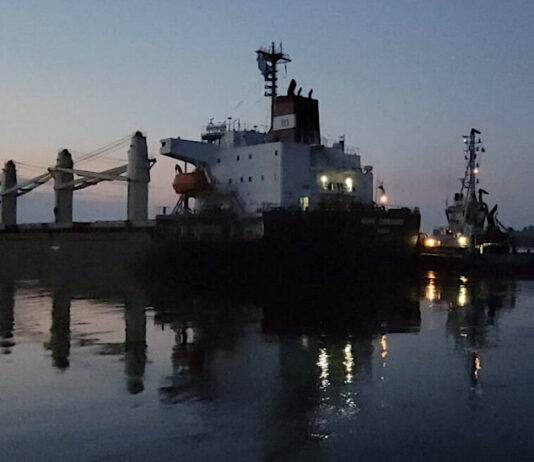 Frachtschiffe aus Hafen Pivdennyi in Region Odessa ausgelaufen Frachtschiffe aus Hafen Pivdennyi in Region Odessa ausgelaufen