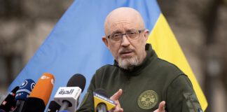 Präsident Selenskyj wechselt Verteidigungsminister aus