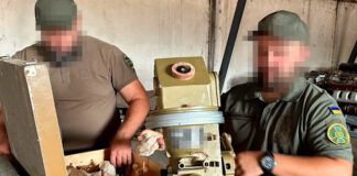 Sicherheitsdienst beschlagnahmt T-72 Panzermotoren in Odessa Sicherheitsdienst beschlagnahmt T-72 Panzermotoren in Odessa